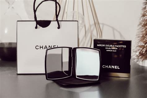 miroir chanel